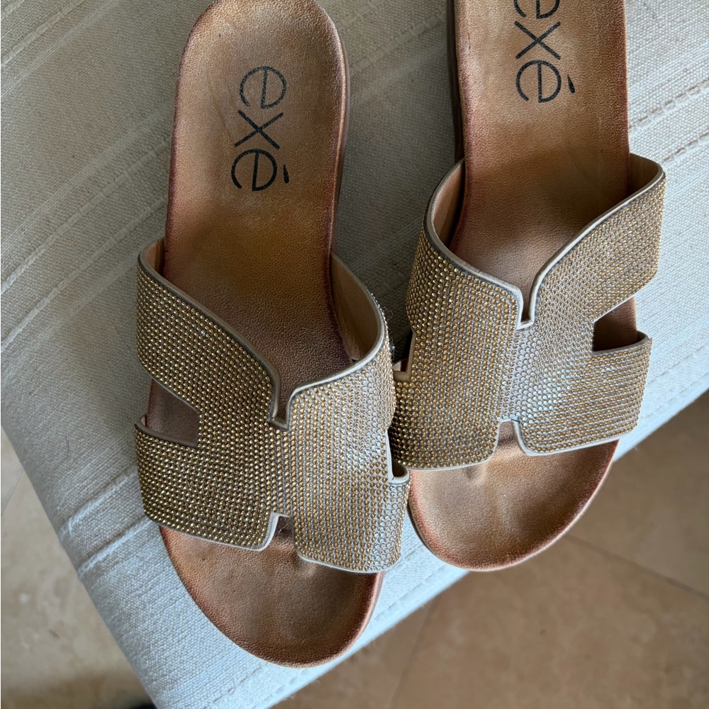 Exe golden Sandals flat Slides women’s size 7